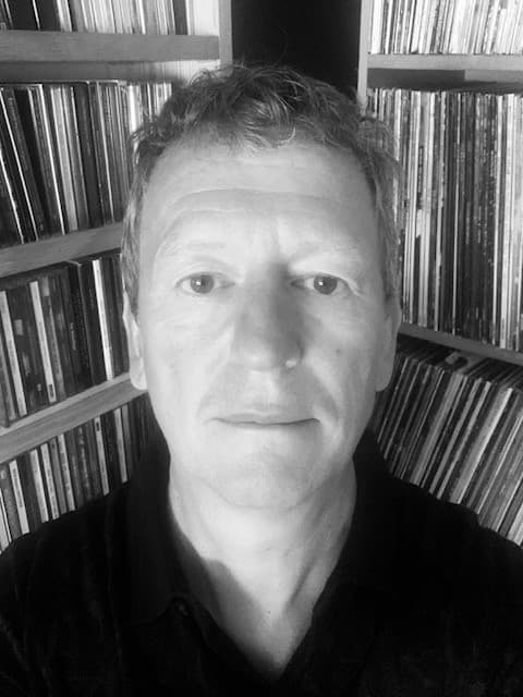 6bb2977f-eef5-4b63-a2a5-7c2f4f877709